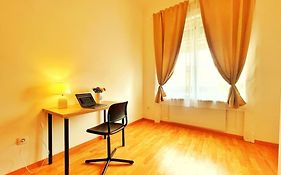Central Spacious Flat
