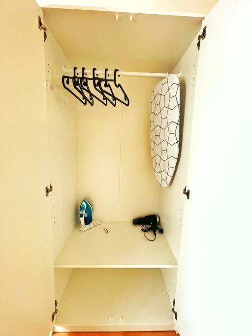 Central Spacious Flat Budapest Esterno foto